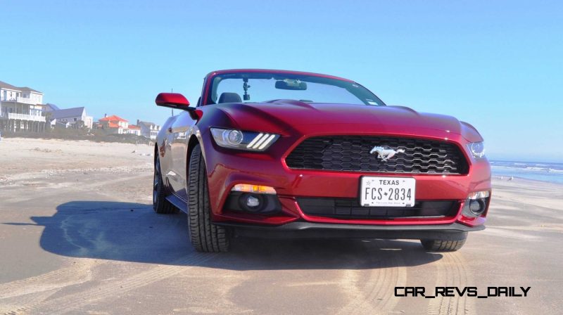 2015 Ford Mustang Convertible  21