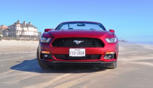 2015 Ford Mustang Convertible  25