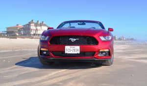 2015 Ford Mustang Convertible  26