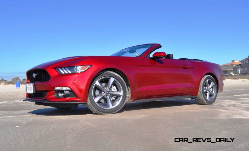 2015 Ford Mustang Convertible  35