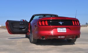 2015 Ford Mustang Convertible  4