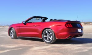 2015 Ford Mustang Convertible  56