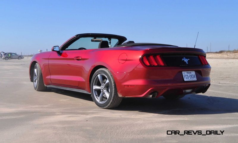 2015 Ford Mustang Convertible  59