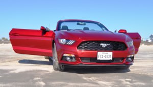 2015 Ford Mustang Convertible  66