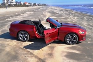 2015 Ford Mustang Convertible  71