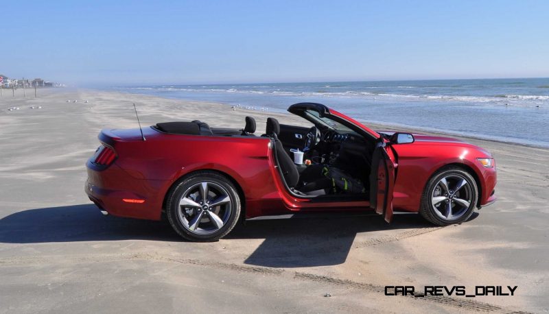 2015 Ford Mustang Convertible  73