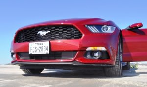 2015 Ford Mustang Convertible  96