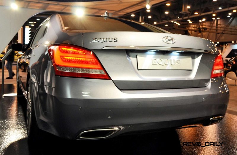 2015 Hyundai Equus 10