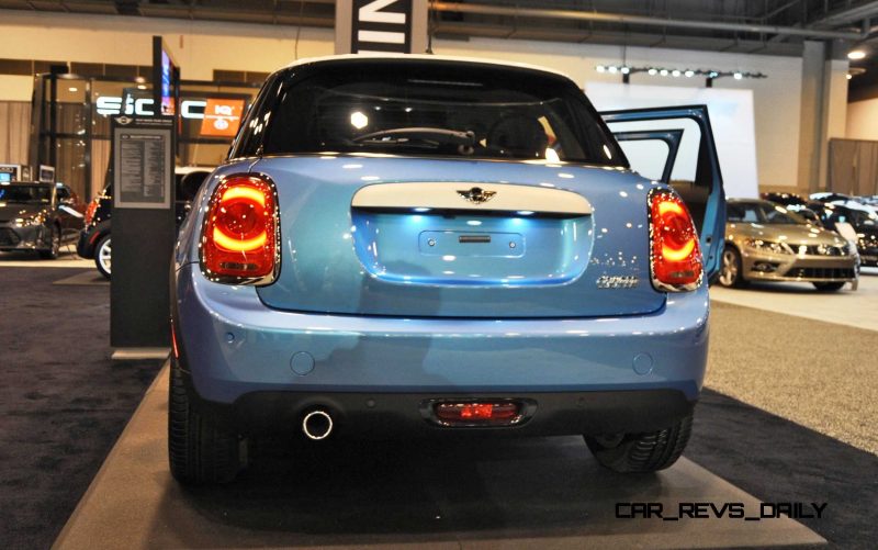 2015 MINI 4-Door Hardtop 25