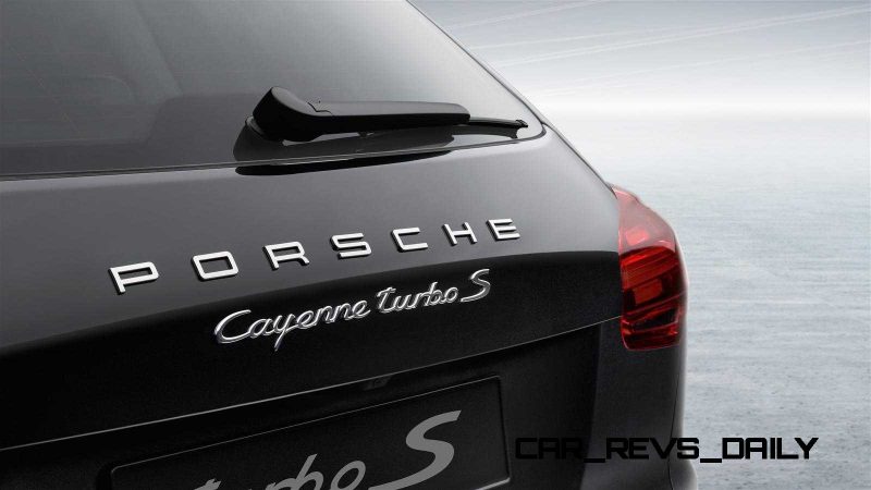 2015 Porsche Cayenne Turbo S 31