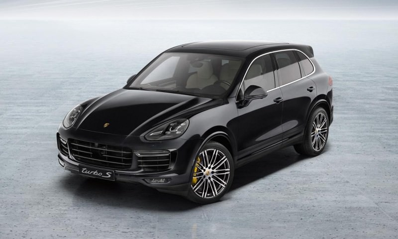 2015 Porsche Cayenne Turbo S 33