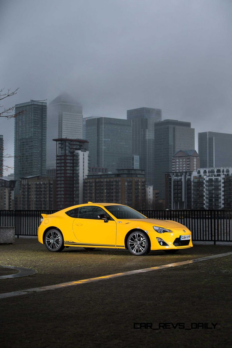 2015 Toyota GT86 Giallo 2