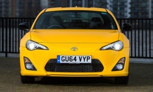 2015 Toyota GT86 Giallo 4