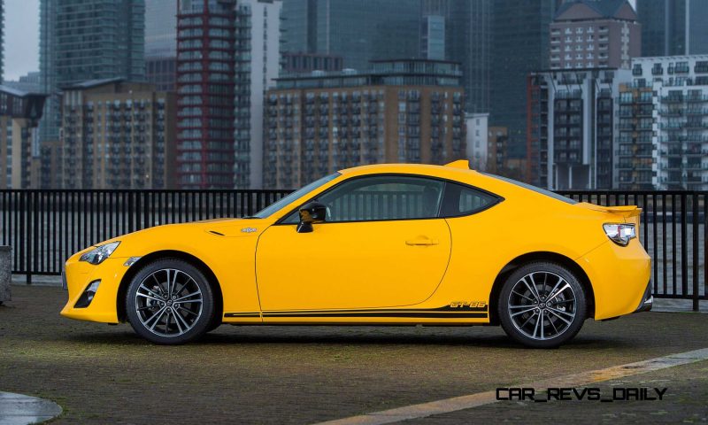 2015 Toyota GT86 Giallo 6