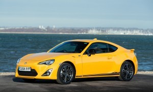 2015 Toyota GT86 Giallo 9