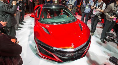 Acura NSX Reveal at 2015 NAIAS