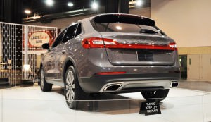2016 Lincoln MKX 1