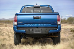 2016 Toyota Tacoma Limited 18