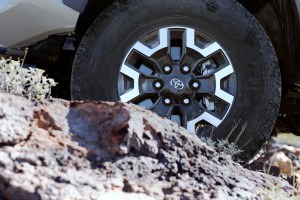 2016 Toyota Tacoma TRD Off-Road 20