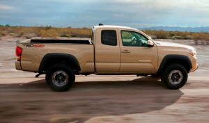 2016 Toyota Tacoma TRD Off-Road 9