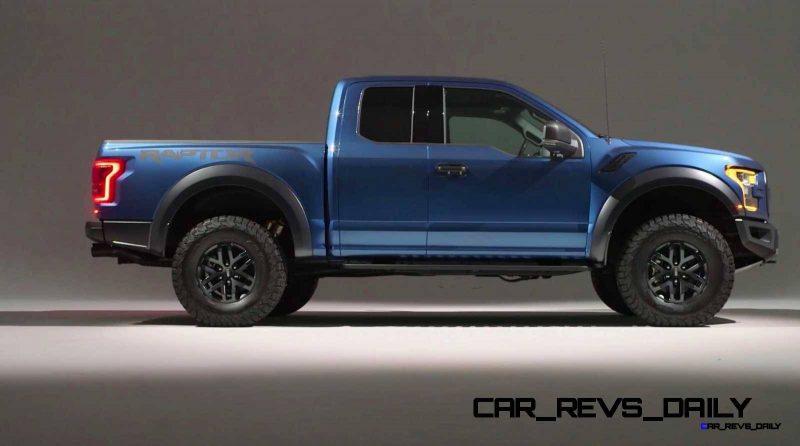 2017 Ford F-150 RAPTOR Studio Stills 11