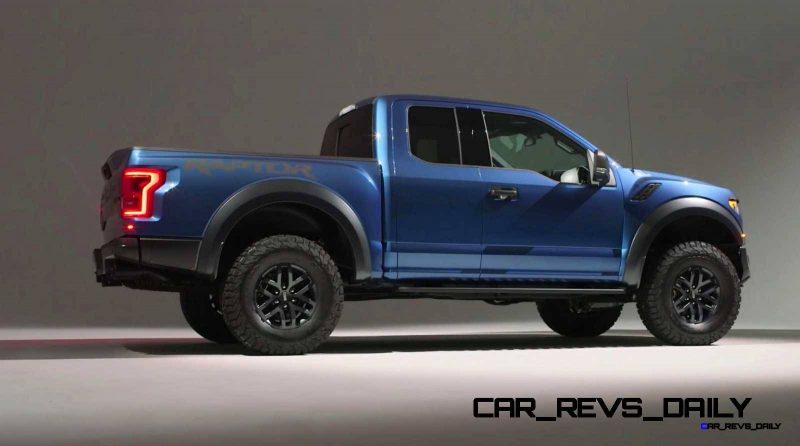 2017 Ford F-150 RAPTOR Studio Stills 14