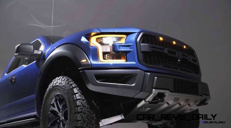 2017 Ford F-150 RAPTOR Studio Stills 40