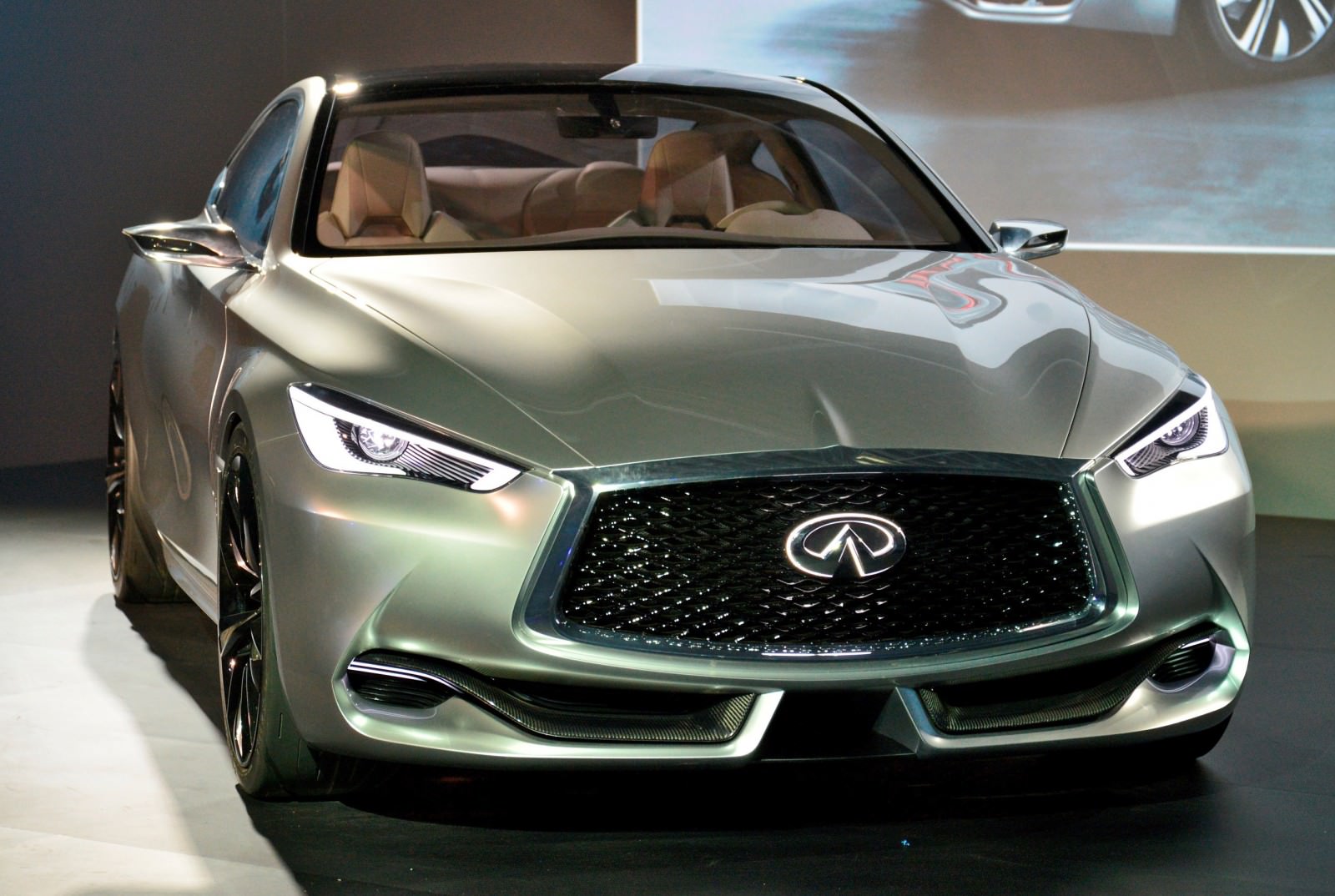 Infiniti q60 Hybrid