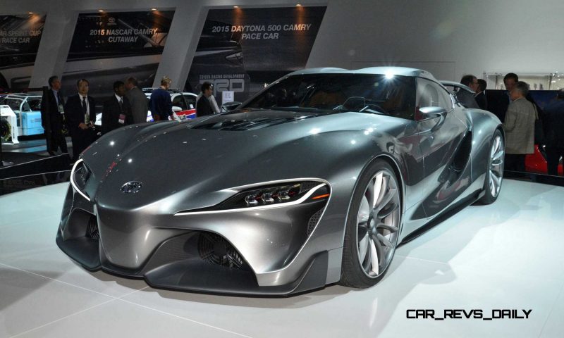 Detroit NAIAS 2015 Showfloor Gallery 65