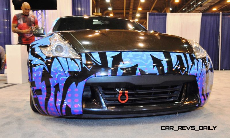 Hand-Airbrushed Nissan 370Z LowRider 4