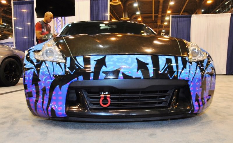 Hand-Airbrushed Nissan 370Z LowRider 5