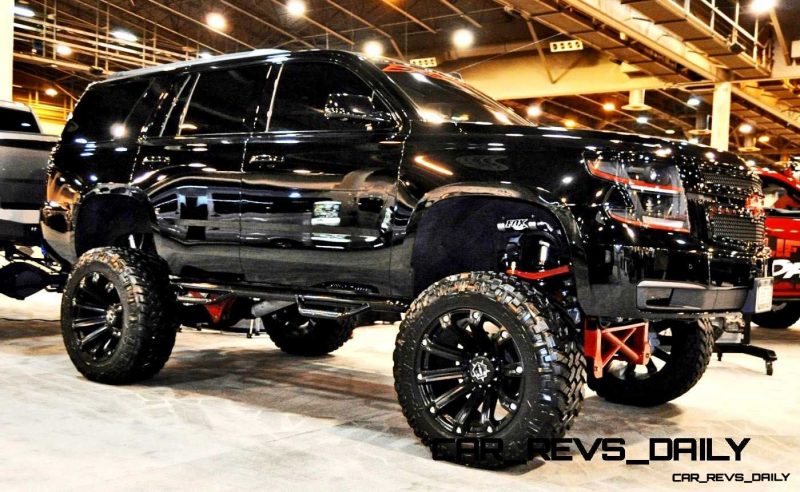 Houston Auto Show Customs - Top 10 LIFTED TRUCKS 21