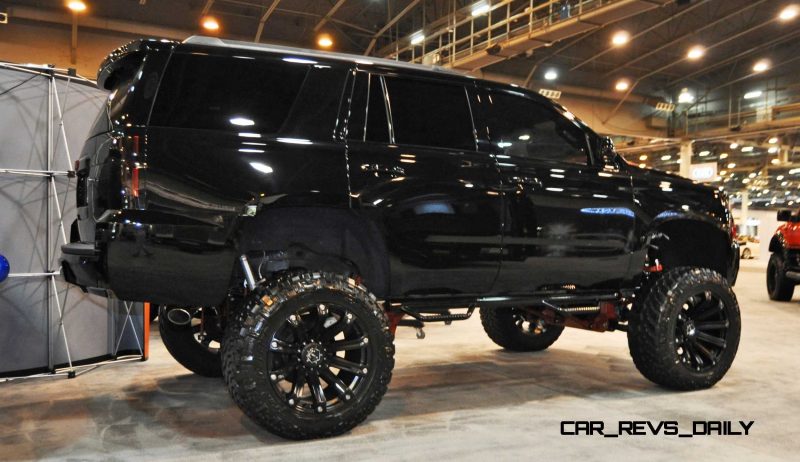 Houston Auto Show Customs - Top 10 LIFTED TRUCKS 23