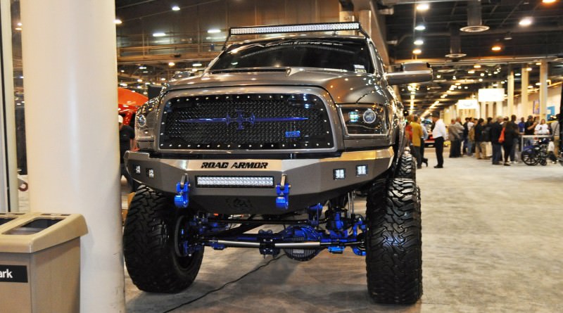 Houston Auto Show Customs - Top 10 LIFTED TRUCKS 28