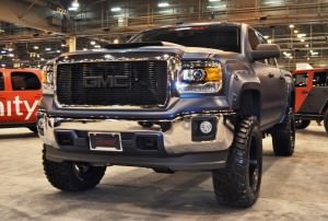 Houston Auto Show Customs - Top 10 LIFTED TRUCKS 4