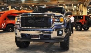 Houston Auto Show Customs - Top 10 LIFTED TRUCKS 44