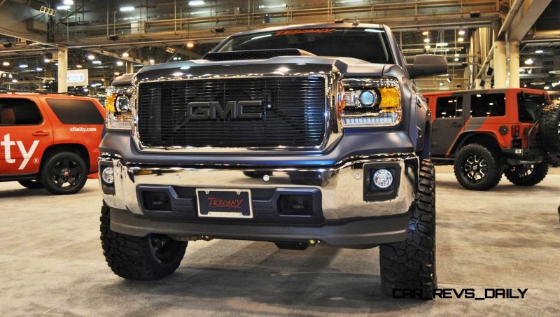 Houston Auto Show Customs - Top 10 LIFTED TRUCKS 6