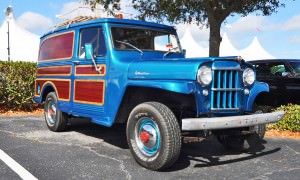 Mecum 2015 Florida Faves - 1962 Willys JEEP Utility Wagon 10