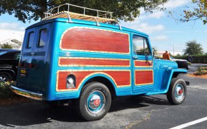 Mecum 2015 Florida Faves - 1962 Willys JEEP Utility Wagon 18