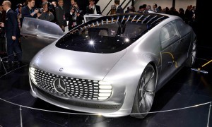 NAIAS 2015 Showfloor Gallery - Day Two in 175 Photos 11