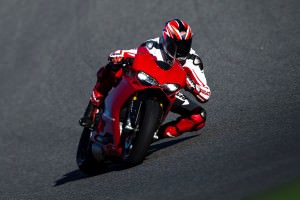 145-1299PanigaleS_KitPerformance_78