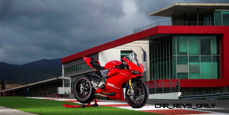 160-1299PanigaleS_KitPerformance_27