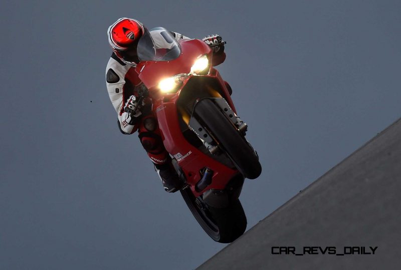 166-1299PanigaleS_KitPerformance_11