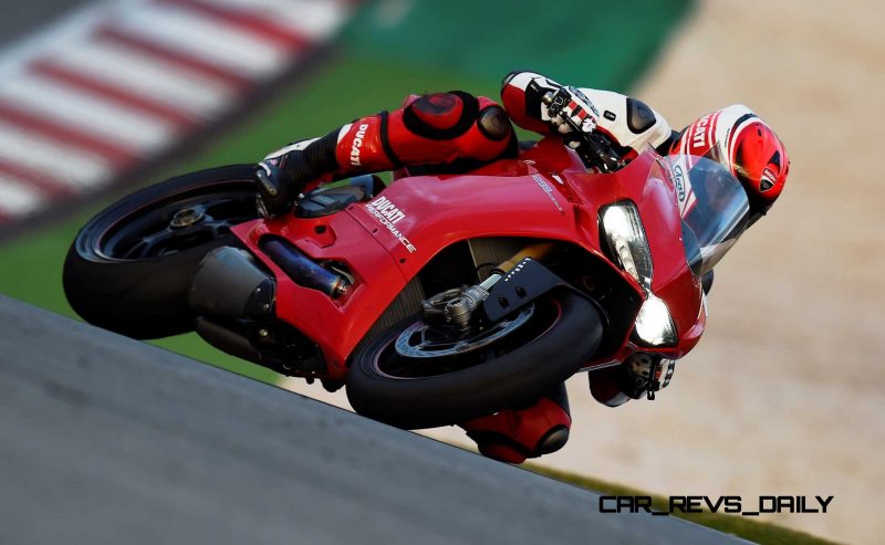 168-1299PanigaleS_KitPerformance_09