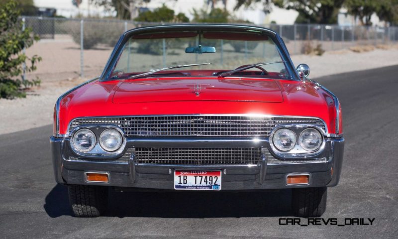 1961 Lincoln Continental Convertible 19