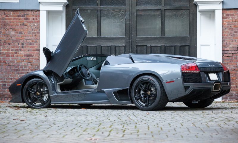 2008 Lamborghini Murcielago Roadster 2