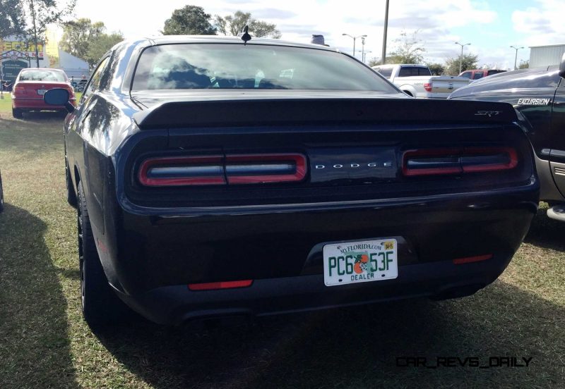 2015 Dodge Challenger SRT Hellcat 28