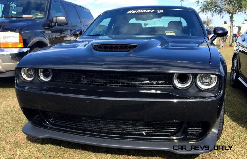 2015 Dodge Challenger SRT Hellcat 29