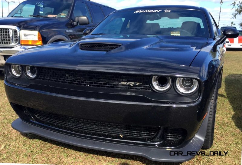 2015 Dodge Challenger SRT Hellcat 31