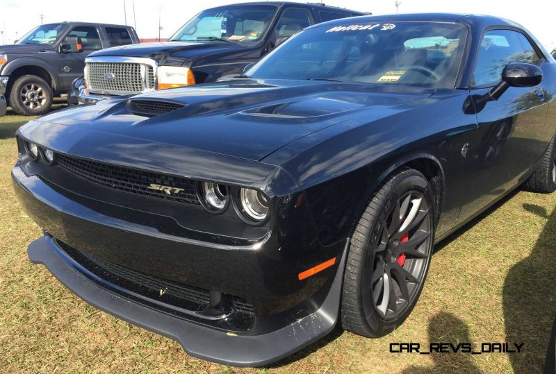 2015 Dodge Challenger SRT Hellcat 35